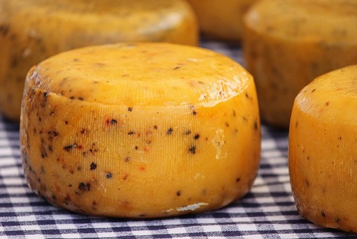 Odličan dimljeni sir sa vaše farme? - Moguće je!